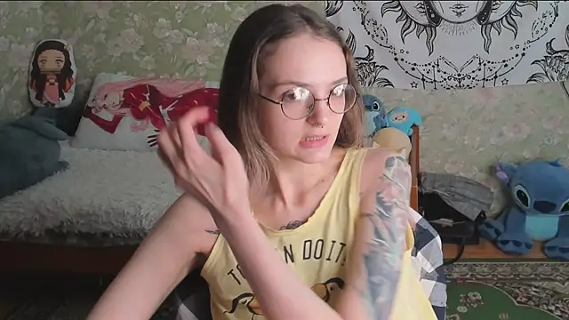 Cutie Adelia online show from 05-09-26, 07:34