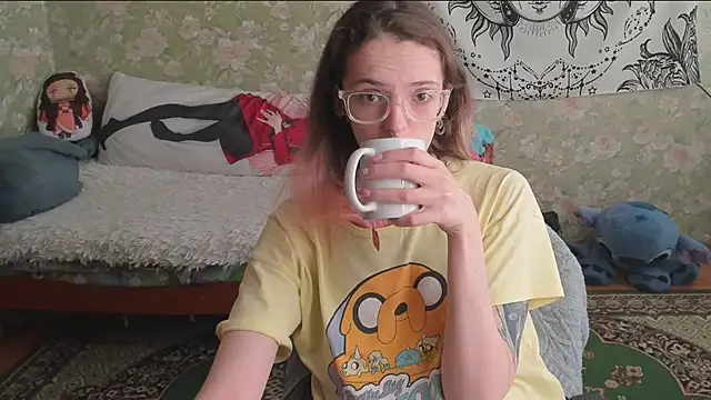 Cutie Adelia online show from 05-15-26, 10:24