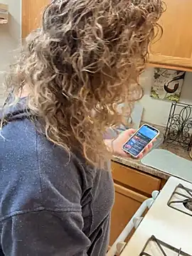 AuroraSummers online show from 02-10-26, 04:28