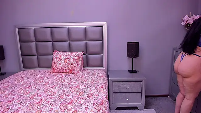 HellennSweet online show from 03-24-26, 05:29