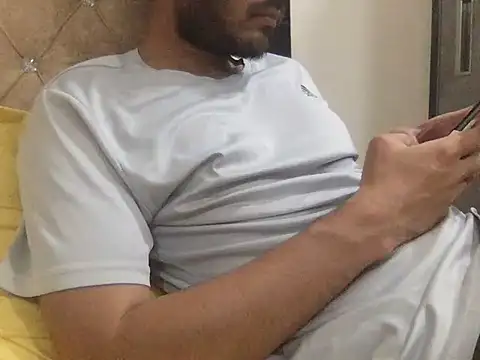 alex78265 online show from 11-28-25, 05:13