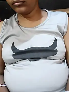 Diya 143 online show from 09-18-25, 07:22