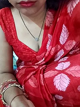 Snapshot of Diya_143 chatting on 05-23-26, 07:07 Diya 143 online show from 05-23-26, 07:07