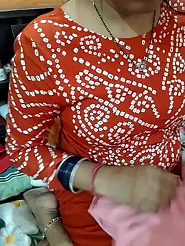 Snapshot of Diya_143 chatting on 05-06-26, 07:34 Diya 143 online show from 05-06-26, 07:34
