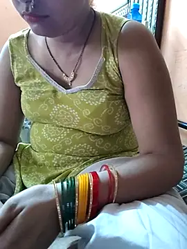 Snapshot of Diya_143 chatting on 07-01-26, 06:25 Diya 143 online show from 07-01-26, 06:25
