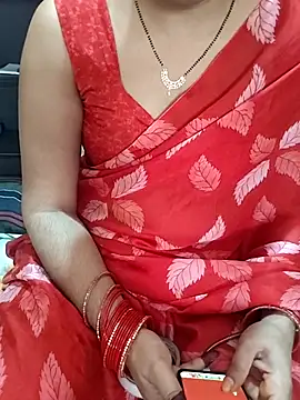 Snapshot of Diya_143 chatting on 06-05-26, 06:52 Diya 143 online show from 06-05-26, 06:52