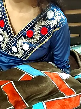 Diya 143 online show from 12-20-25, 08:17