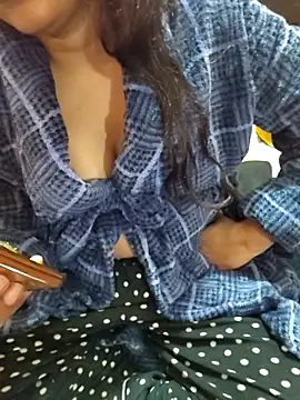 Diya 143 online show from 12-17-25, 07:30