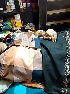 Diya 143 online show from 12-22-25, 06:41