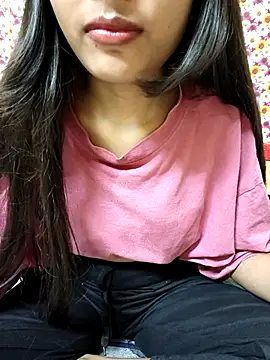 Snapshot of Nupur_69 chatting on 03-19-25, 08:32 Nupur 69 online show from 03-19-25, 08:32