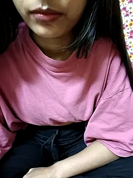 Snapshot of Nupur_69 chatting on 03-19-25, 11:36 Nupur 69 online show from 03-19-25, 11:36