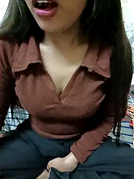 Snapshot of Nupur_69 chatting on 03-02-25, 08:25 Nupur 69 online show from 03-02-25, 08:25