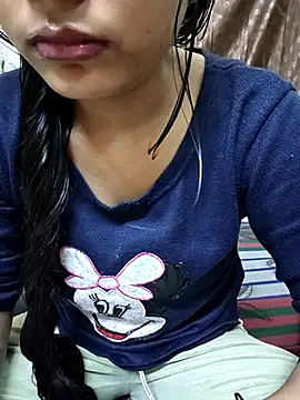 Snapshot of Nupur_69 chatting on 02-18-26, 08:49 Nupur 69 online show from 02-18-26, 08:49