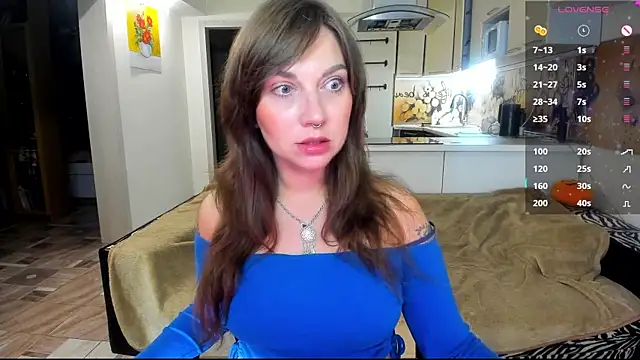 StacyTigerr online show from 11-01-25, 05:51