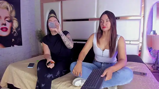 Snapshot of celestestars chatting on 03-19-26, 08:53 celestestars online show from 03-19-26, 08:53