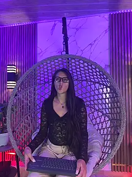 Snapshot of brenda_moris01 chatting on 03-16-26, 09:50 brenda moris01 online show from 03-16-26, 09:50