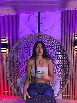 Snapshot of brenda_moris01 chatting on 03-07-26, 10:48 brenda moris01 online show from 03-07-26, 10:48