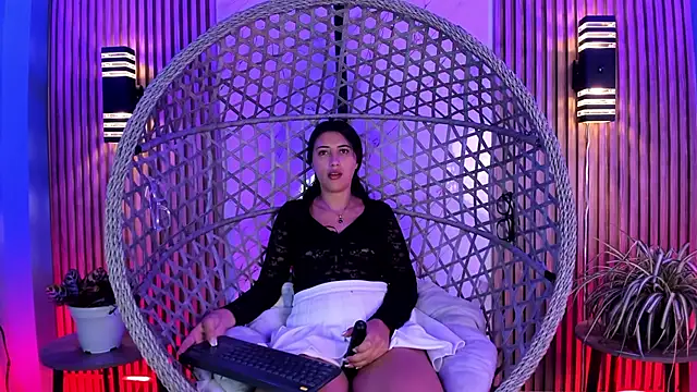 Snapshot of brenda_moris01 chatting on 03-19-26, 09:59 brenda moris01 online show from 03-19-26, 09:59