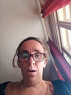 Dettybitch40 online show from 10-21-25, 12:37