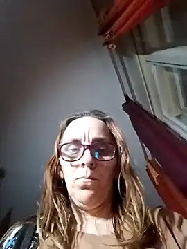 Dettybitch40 online show from 10-13-25, 04:08