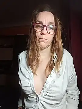 Dettybitch40 online show from 12-20-25, 07:22