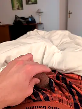 jungerbummser23 online show from 11-24-25, 08:20