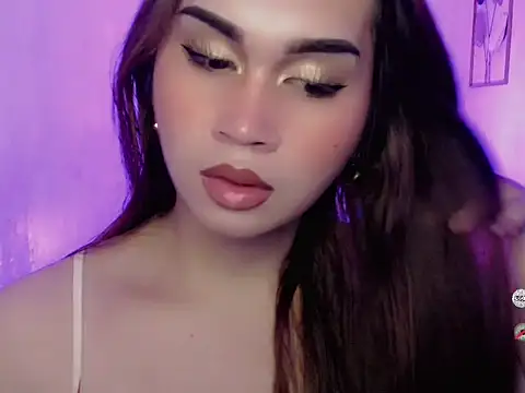 Snapshot of AlodiaOfCums chatting on 09-23-25, 04:03 AlodiaOfCums online show from 09-23-25, 04:03