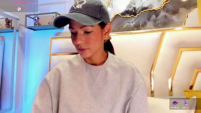 HannaPetit online show from 03-22-26, 11:45