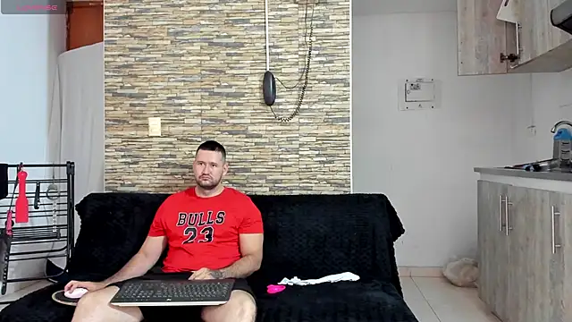Lucyangelwebcams online show from 06-20-26, 03:39