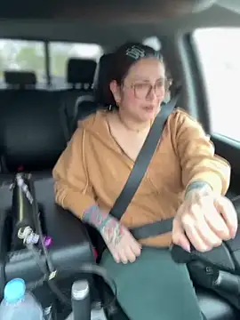 nativepumpkin95 online show from 04-17-26, 10:34