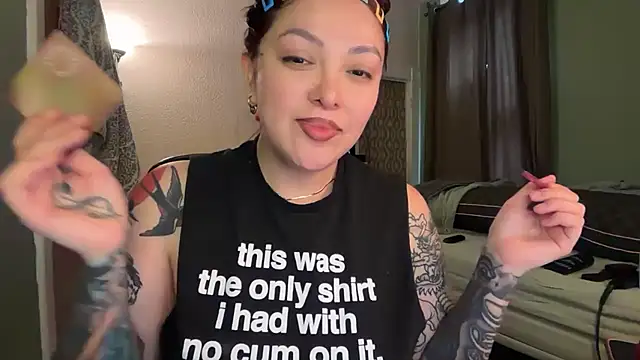 nativepumpkin95 online show from 04-07-26, 09:49