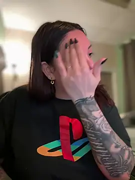 nativepumpkin95 online show from 02-09-26, 08:45