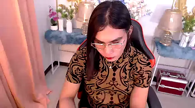 Snapshot of Asian_flabby chatting on 02-23-25, 08:11 Asian flabby online show from 02-23-25, 08:11