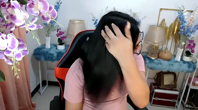 Snapshot of Asian_flabby chatting on 02-05-25, 01:37 Asian flabby online show from 02-05-25, 01:37