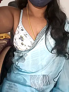 Tamil-hotwife online show from 01-17-26, 12:04