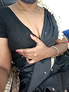 Tamil-hotwife online show from 02-19-26, 07:00