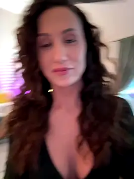 Fiona Kent  online show from 12-03-25, 09:47