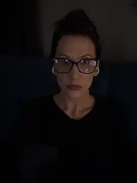 Snapshot of Fiona_Kent_ chatting on 02-01-26, 02:21 Fiona Kent online show from 02-01-26, 02:21