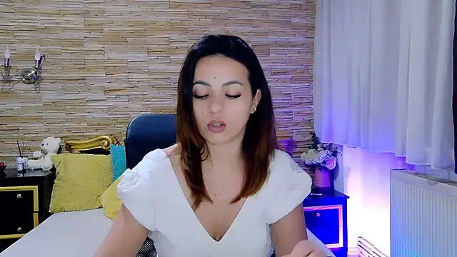 PlayfulElla online show from 02-17-25, 12:05