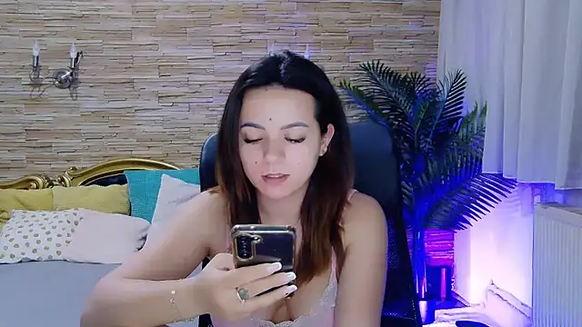 PlayfulElla online show from 02-27-25, 03:26