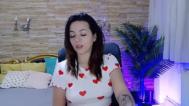 PlayfulElla online show from 02-26-25, 06:19