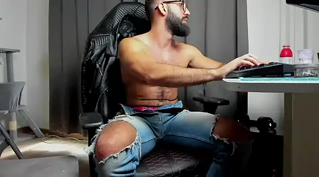 liamaesthetic online show from 03-02-25, 10:16