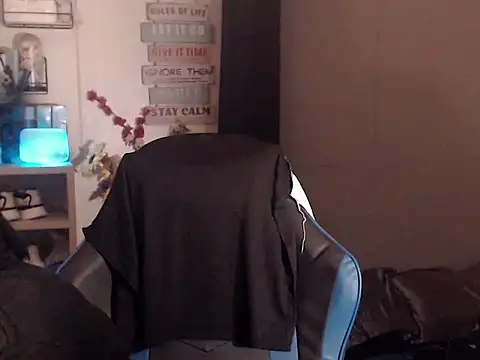 Lemonadexxx online show from 03-20-26, 05:30