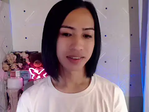 Snapshot of Lemonadexxx chatting on 02-20-25, 05:20 Lemonadexxx online show from 02-20-25, 05:20