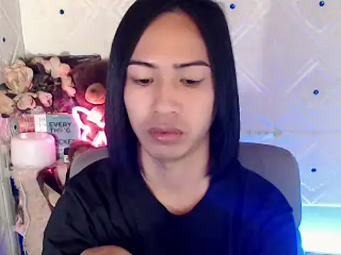 Snapshot of Lemonadexxx chatting on 02-22-25, 08:53 Lemonadexxx online show from 02-22-25, 08:53