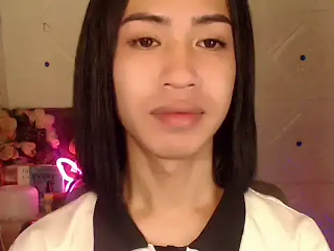 Snapshot of Lemonadexxx chatting on 03-04-25, 02:17 Lemonadexxx online show from 03-04-25, 02:17