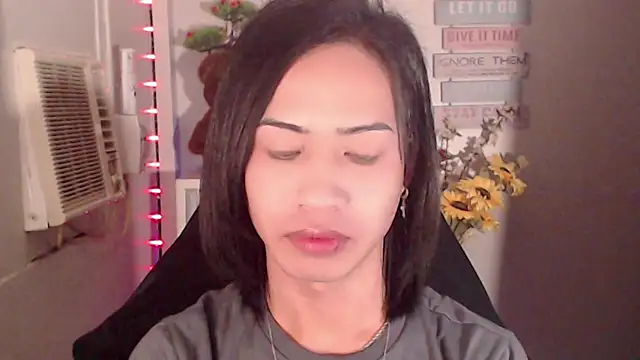 Lemonadexxx online show from 12-20-25, 10:34