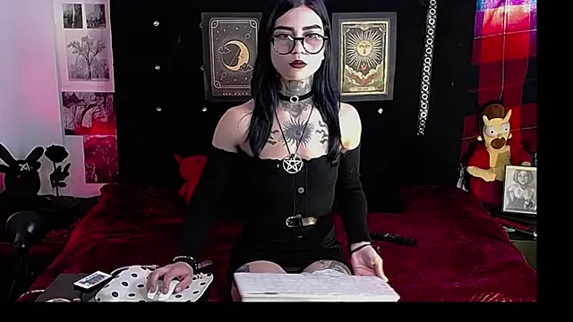 Snapshot of Ardat_Lili69 chatting on 05-22-26, 02:04 Ardat Lili69 online show from 05-22-26, 02:04
