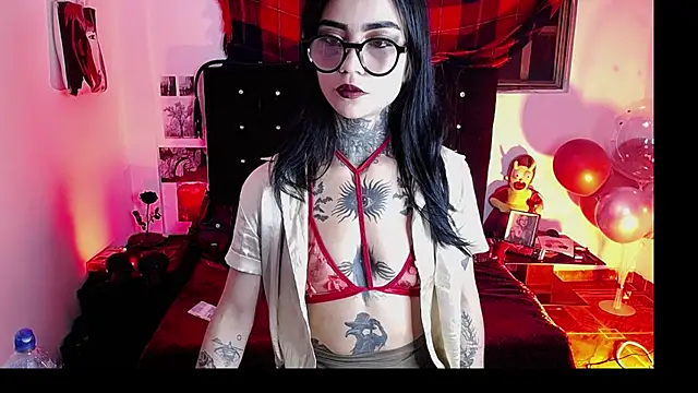 Snapshot of Ardat_Lili69 chatting on 06-01-26, 02:01 Ardat Lili69 online show from 06-01-26, 02:01