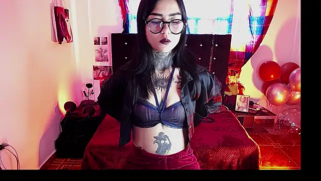 Snapshot of Ardat_Lili69 chatting on 06-05-26, 08:14 Ardat Lili69 online show from 06-05-26, 08:14